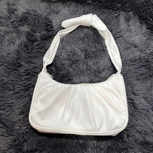 White shoulder bag